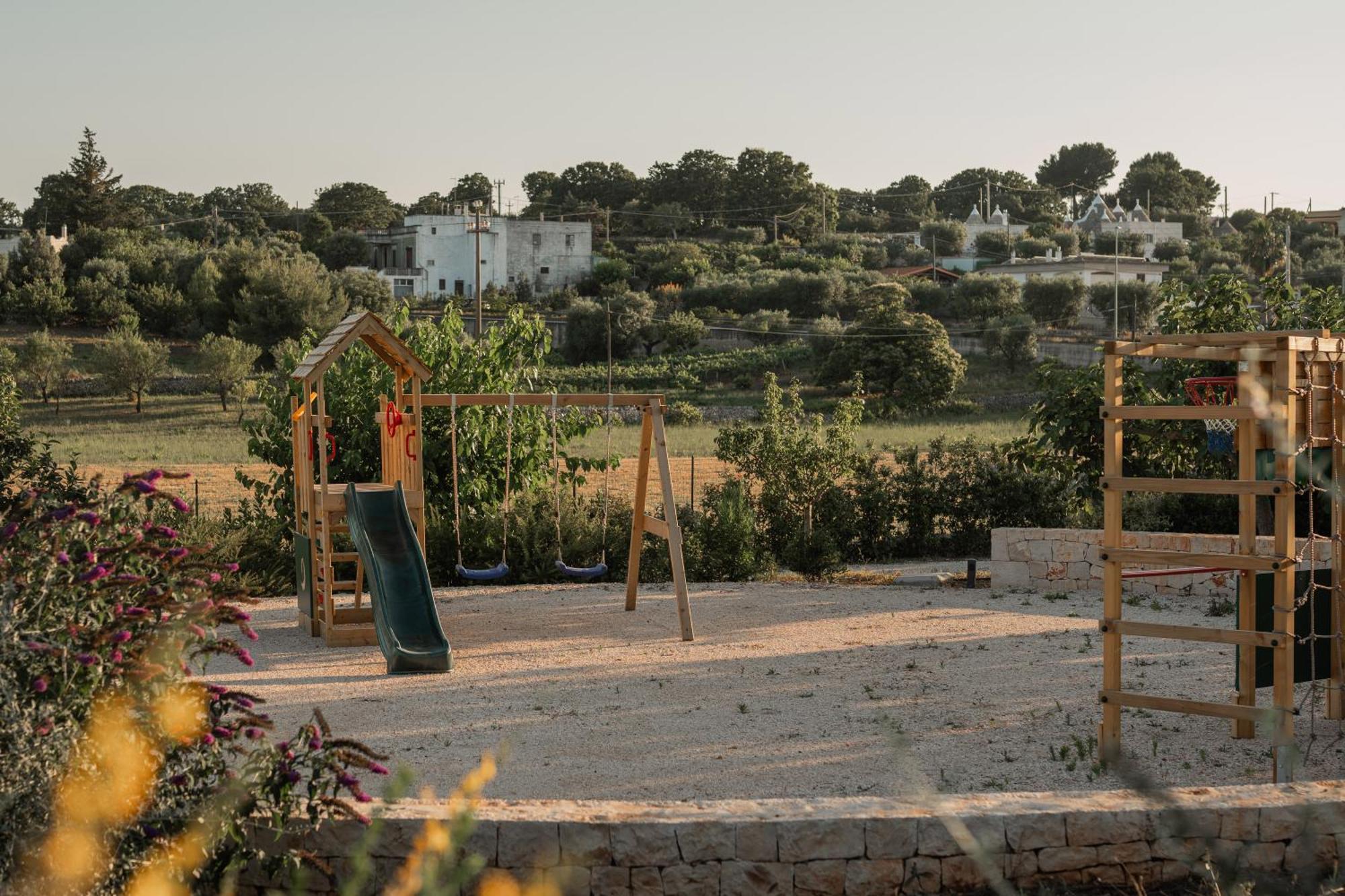Essenza Relais Contemporaneo Bed & Breakfast Cisternino Exterior foto