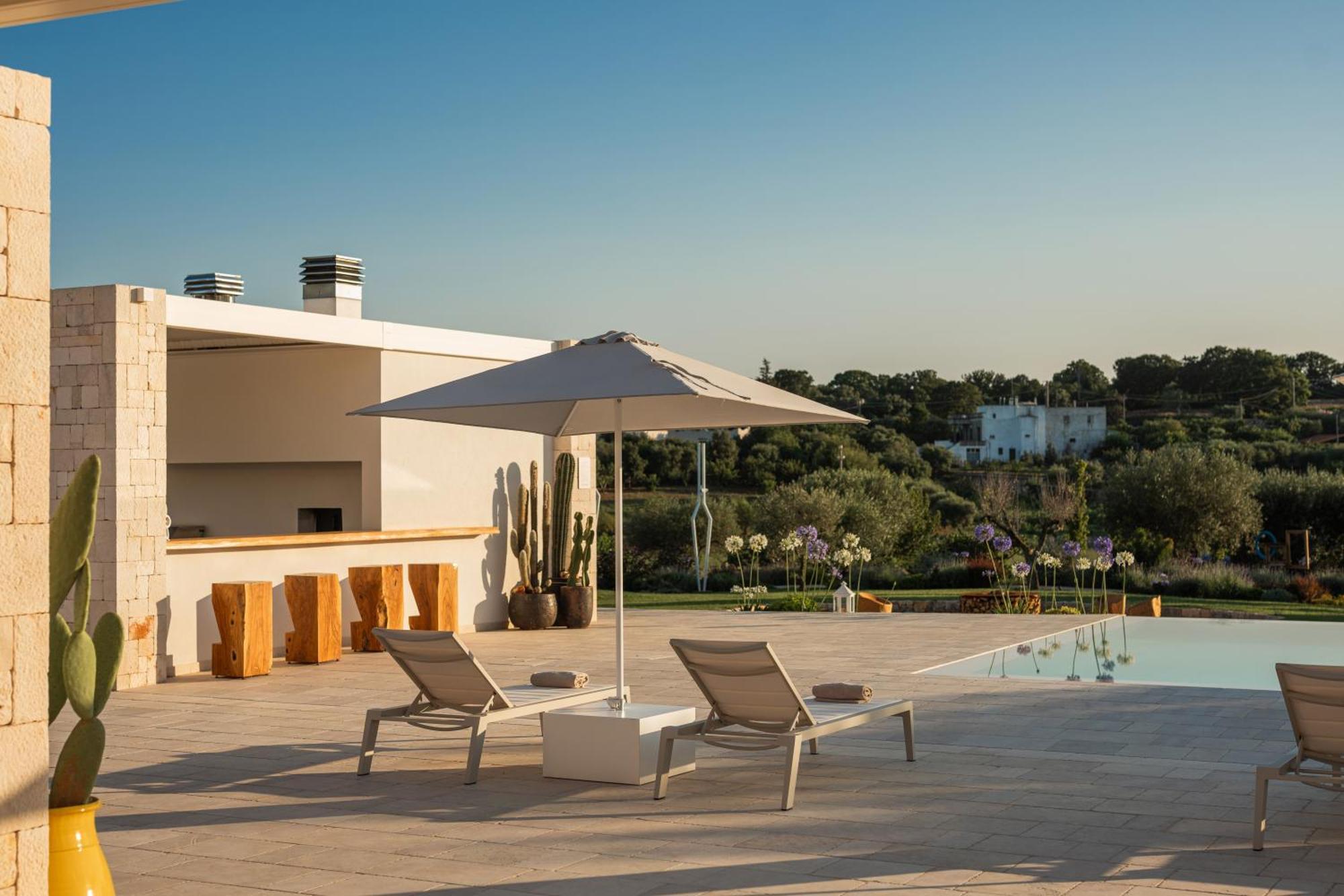 Essenza Relais Contemporaneo Bed & Breakfast Cisternino Exterior foto
