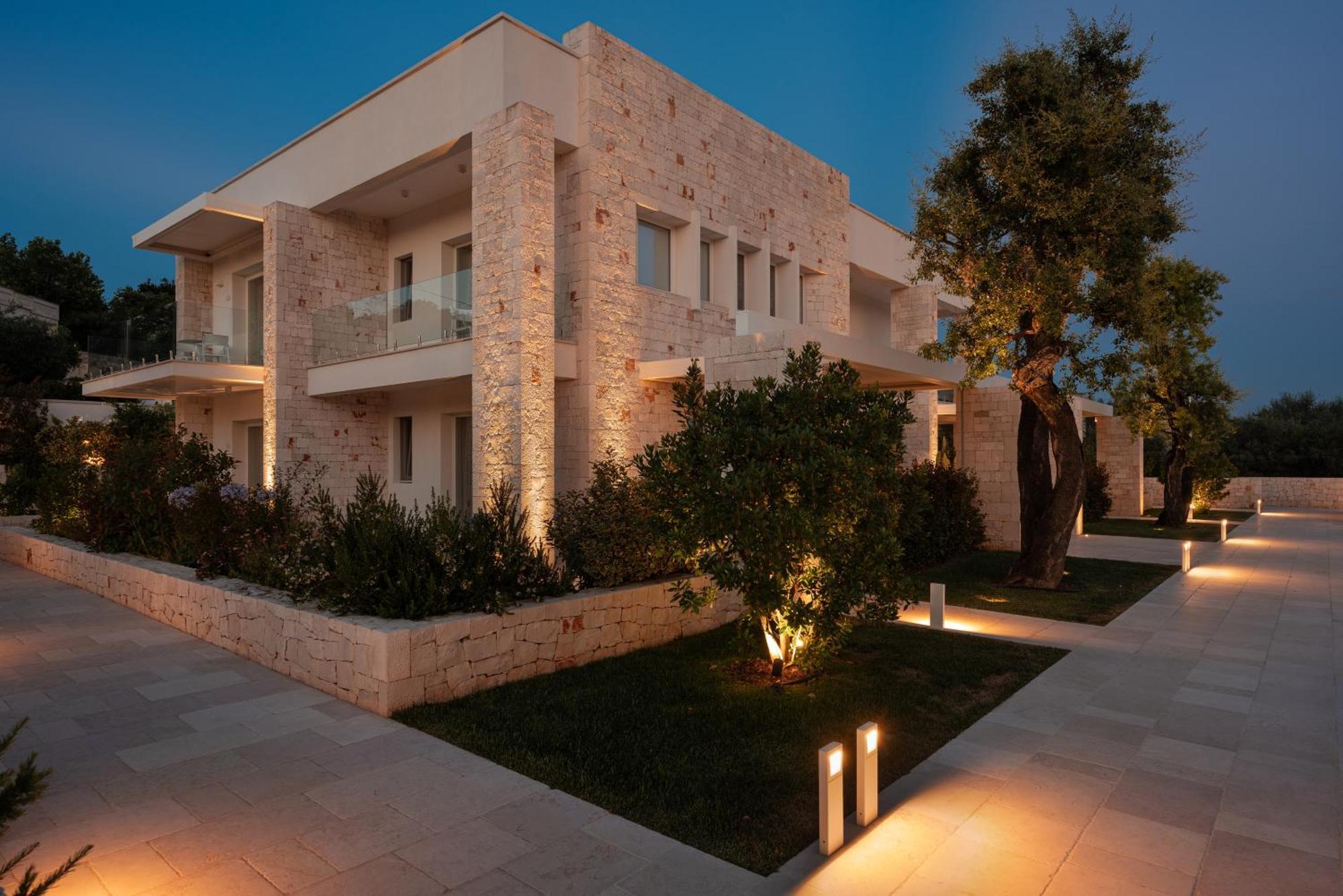 Essenza Relais Contemporaneo Bed & Breakfast Cisternino Exterior foto