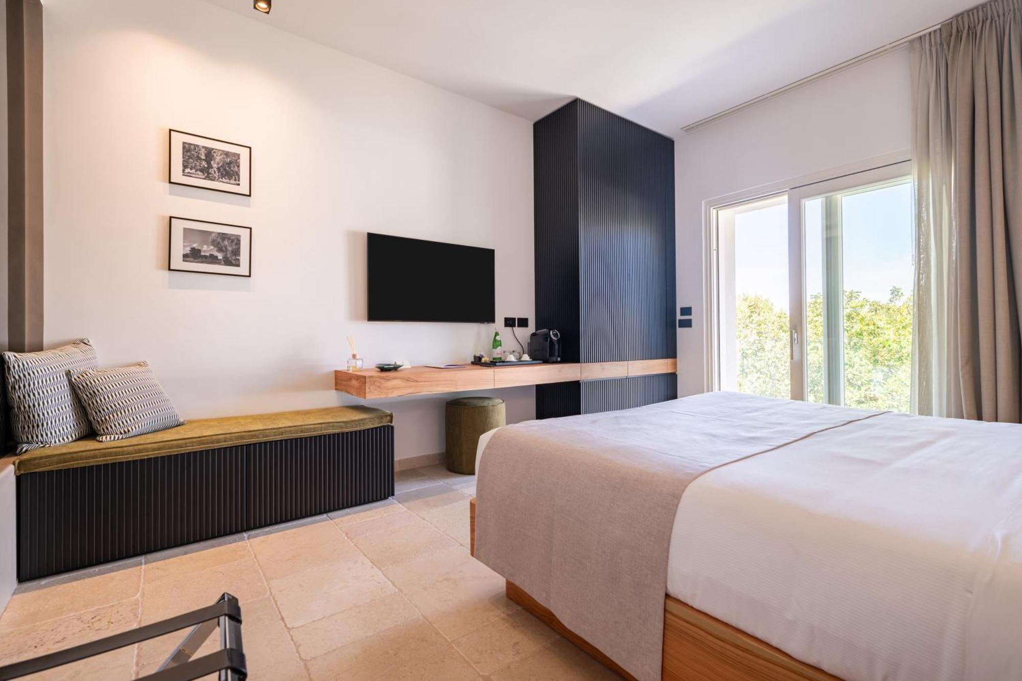 Essenza Relais Contemporaneo Bed & Breakfast Cisternino Exterior foto